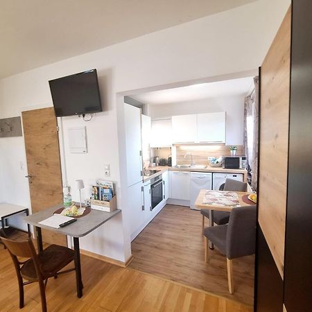 Homew4 - Rosen Apartment Hoheneich Экстерьер фото